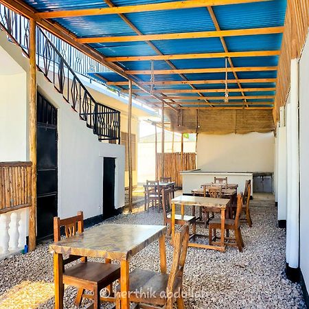 Raha House Bed and Breakfast Nungwi Buitenkant foto