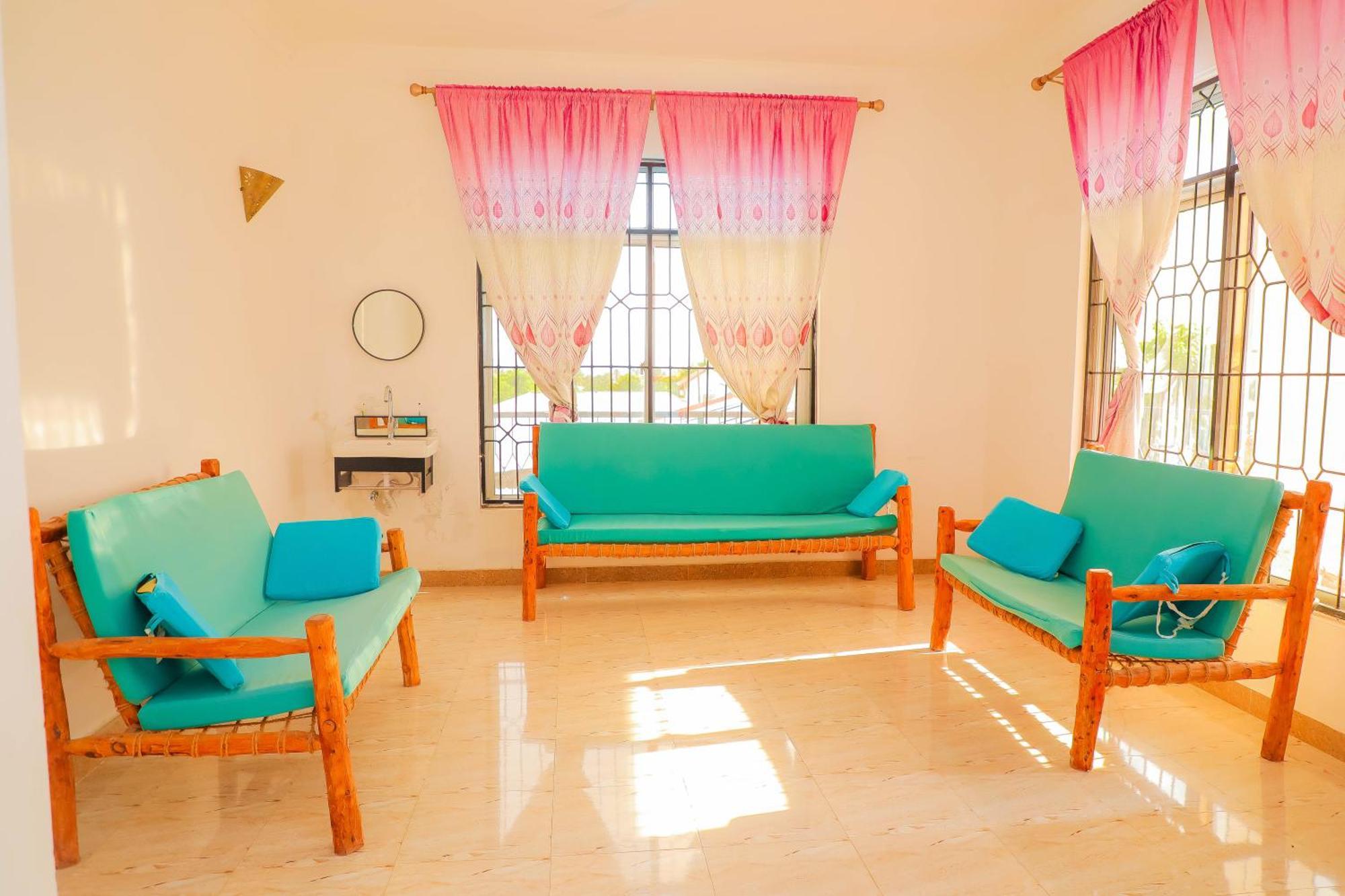 Raha House Bed and Breakfast Nungwi Buitenkant foto